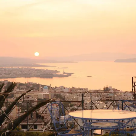 Akrotiri Otel Hanya